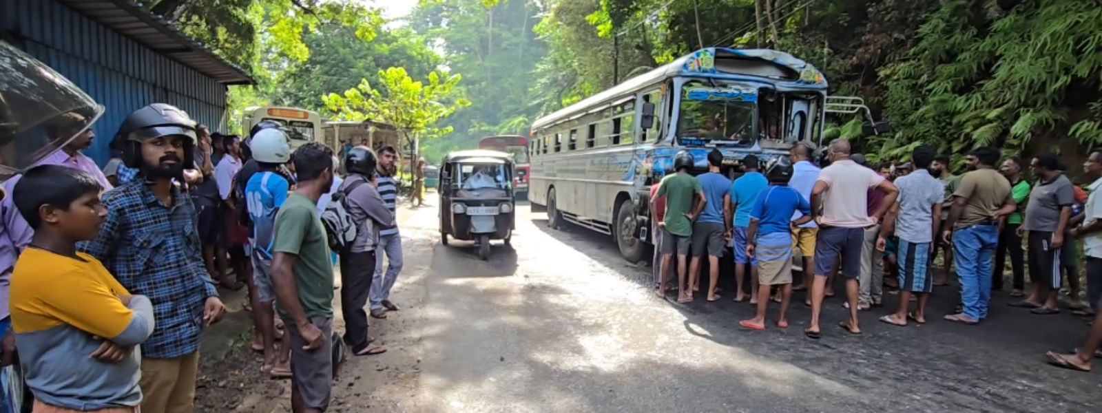 29 Injured in Multiple Bus Collision